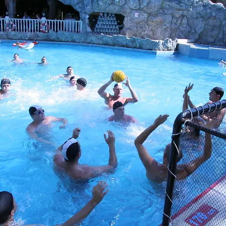 Szálloda Grand Aquarium 4*