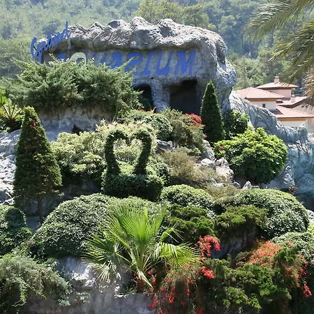 Szálloda Grand Aquarium 4*
